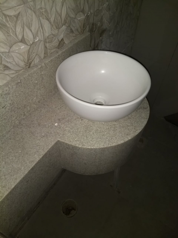 Pia de Granito em Banheiro